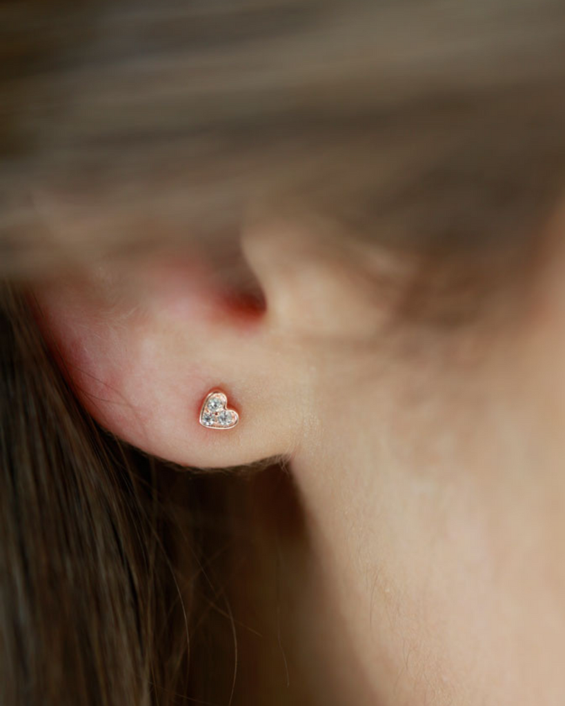 Earring mini heart
